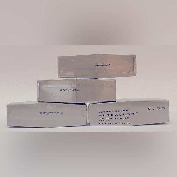 Three (3) Avon Beyond Color Nutralush plumbing lipsticks + lip conditioner - Picture 2 of 4